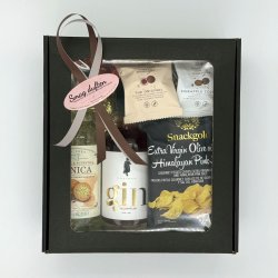 Gavekurv med gin, tonic, chips og s�dt