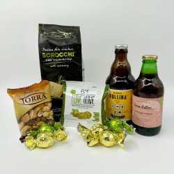 Gavekurv med �l og salte snacks 