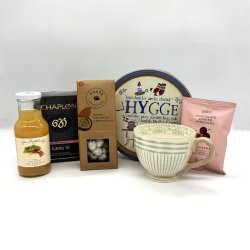 Gavekurv med te, tekop og s�de sager