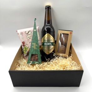 Julekurv med julebryg og s�de sager